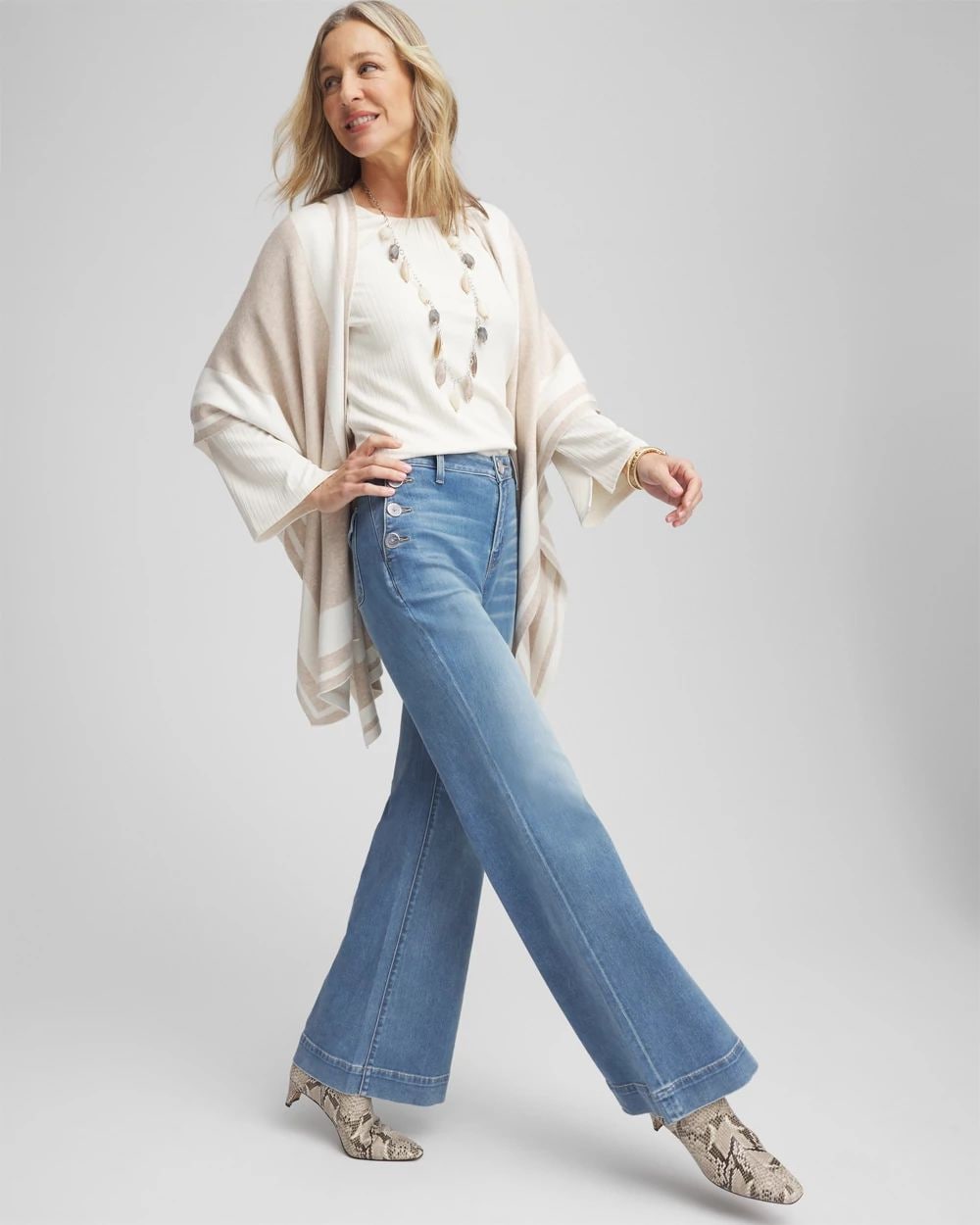 パンツ straight soft flare denim LG30 Super-Soft Flare Jeans | Chico's